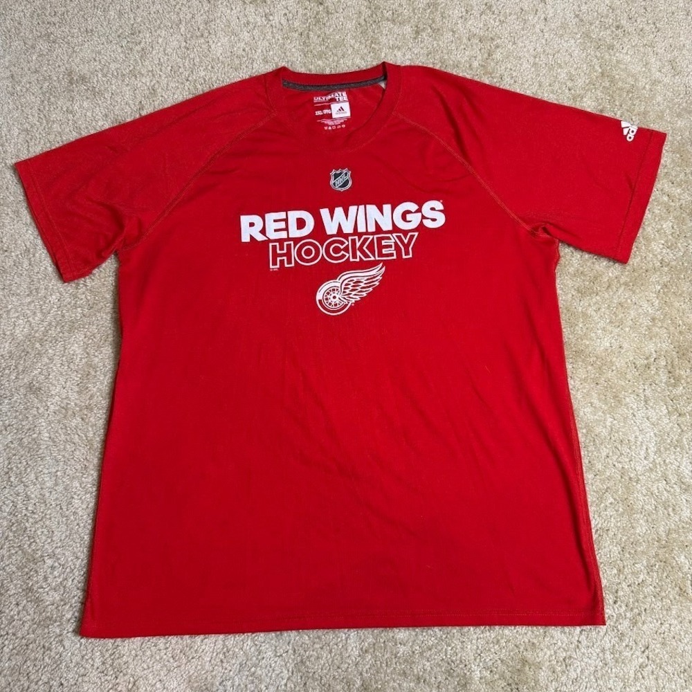 Adidas‎ Red Wings Hockey Tee Mens 2XL Red NHL Graphic Ultimate T Shirt
